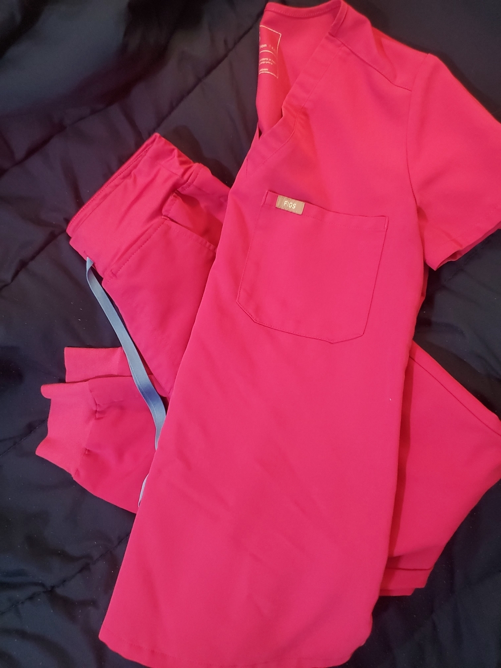 Figs Women's Scrub Set in Hot Pink